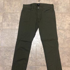J Crew Slim Fit Catskill Green 5 Pocket Pants